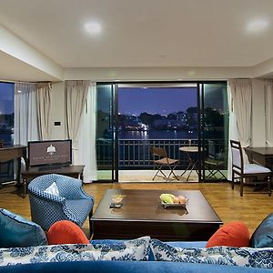 Baan Wanglang Riverside, Bangkok